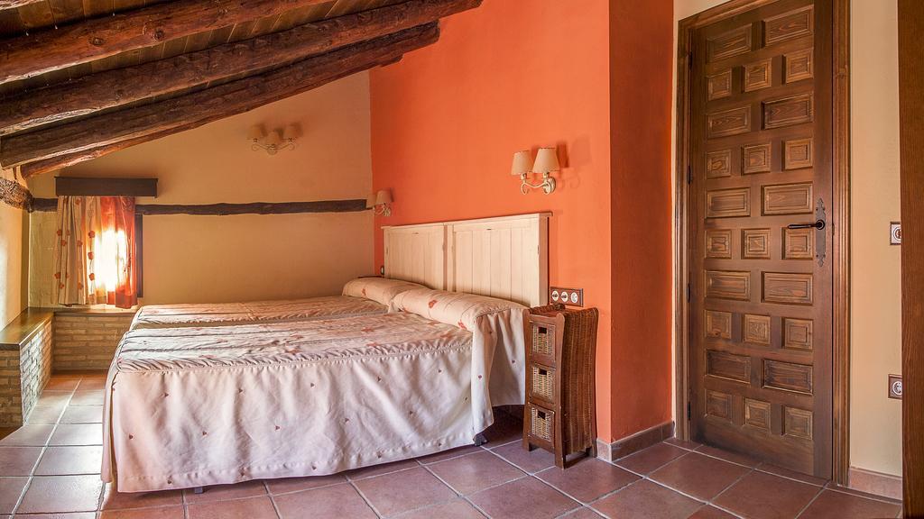 Apartamentos Los Aljezares Gea de Albarracín Dış mekan fotoğraf
