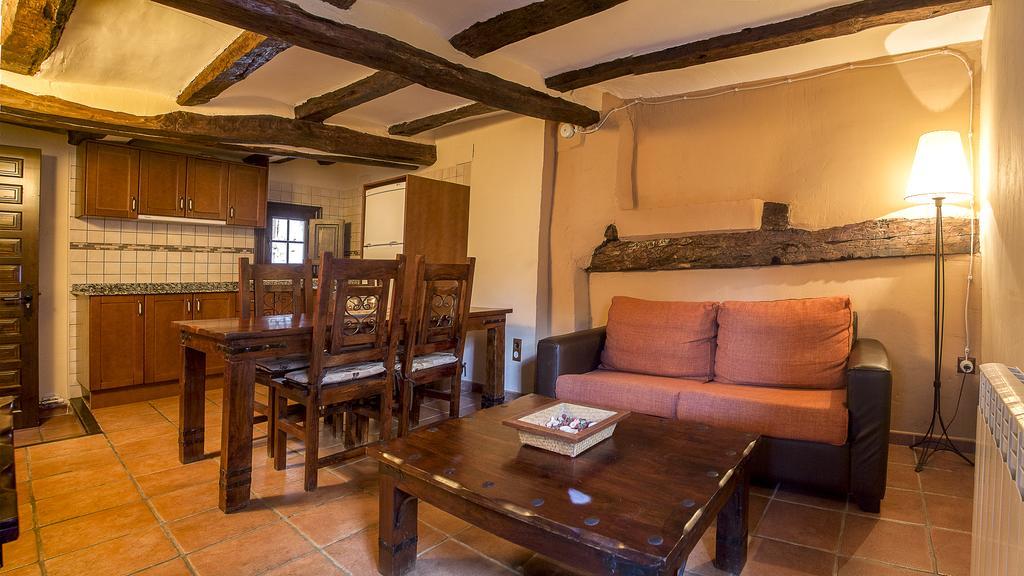 Apartamentos Los Aljezares Gea de Albarracín Dış mekan fotoğraf